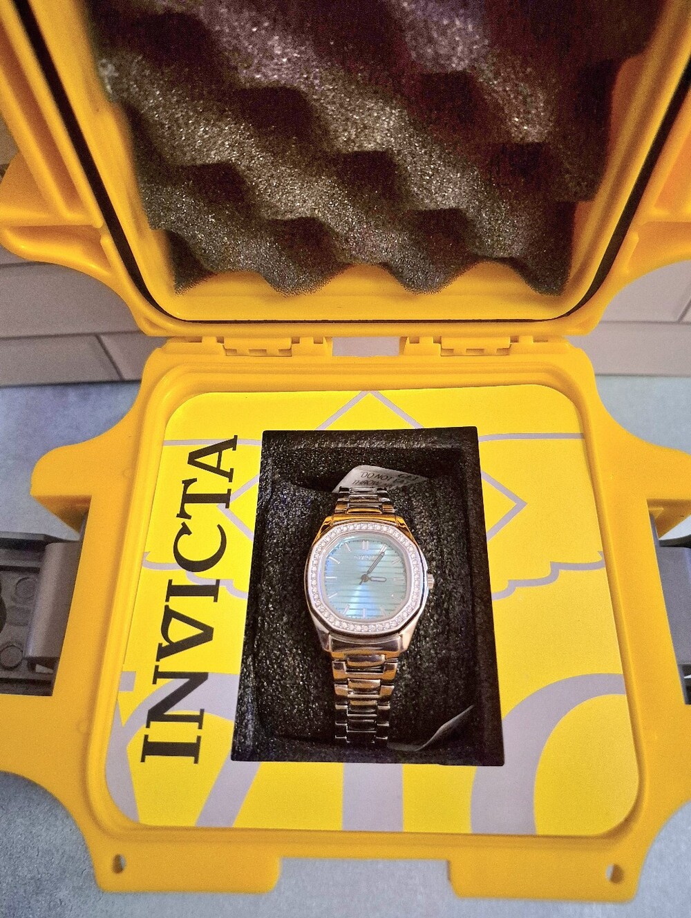 Invicta Yellow Hard Protective Watch Case - Travel Storage